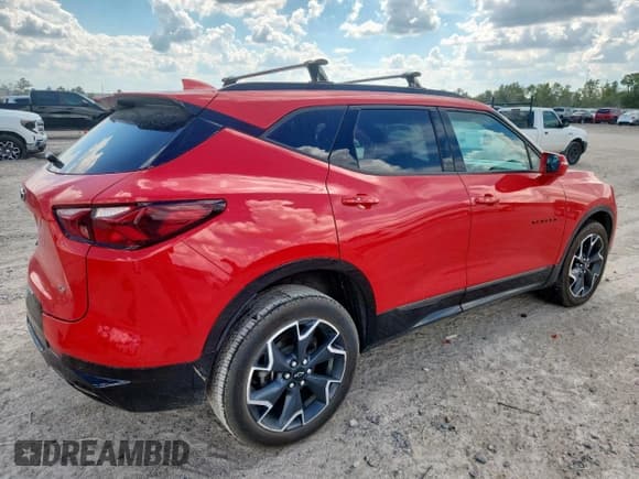 ✅ 2020 Chevrolet Blazer RS • VIN: 3GNKBERS2LS676684 • Lot: 82353065. Wystawiony na Copart z przebiegiem 90 991 mil. Bezpłatny archiwum sprzedaży aukcyjnych z USA i szczegółowy raport historii pojazdu na DreamBid. Zdjęcie 3.