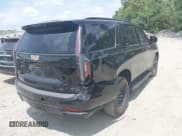 ✅ 2023 Cadillac Escalade 4WD Sport • VIN: 1GYS4EKL4PR415940 • Лот: 42782247. Опубликован ранее на IAAI с пробегом 48 681 миль. Бесплатный доступ к архиву аукционных продаж из США и подробный отчёт об истории автомобиля на DreamBid. Изображение 4.