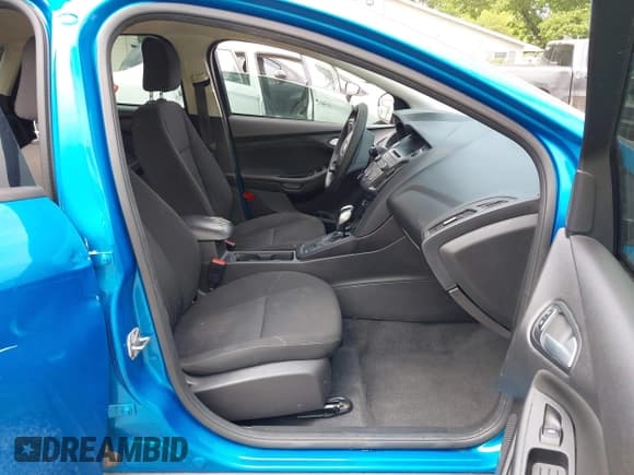 ✅ 2015 Ford Focus SE • VIN: 1FADP3F21FL274182 • Lot: 42441161. Listed on IAAI with 176,810 mi. Free auction sales archive from the USA and detailed vehicle history report at DreamBid. Image 5.