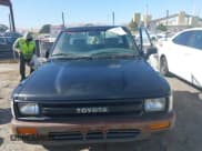 ✅ 1989 Toyota Pickup DX • VIN: JT4RN81P0K0029116 • Lot: 42474777. Listed on IAAI with 234,987 mi. Free auction sales archive from the USA and detailed vehicle history report at DreamBid. Image 12.