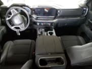 ✅ 2023 Chevrolet Silverado 1500 LT Trail Boss • VIN: 3GCUDFE80PG269161 • Lot: 45678295. Wystawiony na Copart z przebiegiem Nie podano. Bezpłatny archiwum sprzedaży aukcyjnych z USA i szczegółowy raport historii pojazdu na DreamBid. Zdjęcie 8.