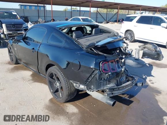✅ 2013 Ford Mustang GT Premium • VIN: 1ZVBP8CF1D5255006 • Lot: 43548689. Listed on IAAI with 73,340 mi. Free auction sales archive from the USA and detailed vehicle history report at DreamBid. Image 3.