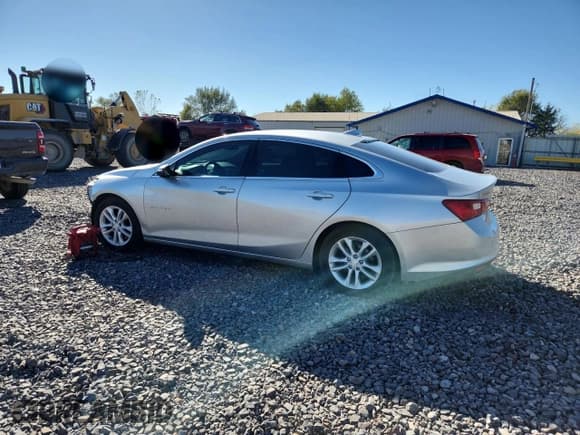 ✅ 2017 Chevrolet Malibu LT • VIN: 1G1ZE5ST5HF198346 • Lot: 86181985. Listed on Copart with 94,811 mi. Free auction sales archive from the USA and detailed vehicle history report at DreamBid. Image 2.