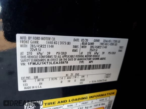 ✅ 2020 Ford Expedition Limited • VIN: 1FMJU1KT3LEA35978 • Lot: 92008105. Wystawiony na Copart z przebiegiem 136 200 mil. Bezpłatny archiwum sprzedaży aukcyjnych z USA i szczegółowy raport historii pojazdu na DreamBid. Zdjęcie 13.