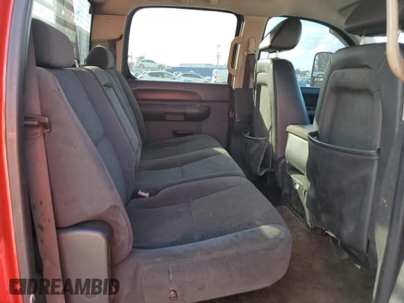 ✅ 2008 Chevrolet Silverado 2500HD LTZ • VIN: 1GCHK23K58F203528 • Lot: 93248955. Wystawiony na Copart z przebiegiem 294 067 mil. Bezpłatny archiwum sprzedaży aukcyjnych z USA i szczegółowy raport historii pojazdu na DreamBid. Zdjęcie 10.