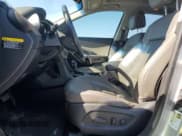 ✅ 2018 Hyundai Santa Fe SE Ultimate • VIN: KM8SR4HFXJU279199 • Лот: 91659675. Опубликован ранее на Copart с пробегом 147 285 миль. Бесплатный доступ к архиву аукционных продаж из США и подробный отчёт об истории автомобиля на DreamBid. Изображение 7.