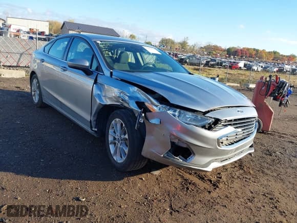 ✅ 2020 Ford Fusion SE • VIN: 3FA6P0HD5LR108296 • Lot: 43494554. Listed on IAAI with 46,189 mi. Free auction sales archive from the USA and detailed vehicle history report at DreamBid. Image 1.
