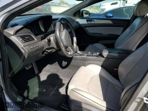 ✅ 2015 Hyundai Sonata Sport • VIN: 5NPE34ABXFH081976 • Lot: 47782663. Listed on Copart with Not provided. Free auction sales archive from the USA and detailed vehicle history report at DreamBid. Image 7.