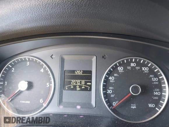 ✅ 2012 Volkswagen Jetta TDI w/Premium & Nav • VIN: 3VWLL7AJ0CM410008 • Lot: 43011566. Listed on IAAI with 207,018 mi. Free auction sales archive from the USA and detailed vehicle history report at DreamBid. Image 7.