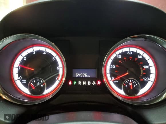 ✅ 2019 Dodge Grand Caravan SE • VIN: 2C4RDGBG9KR752268 • Lot: 91526285. Wystawiony na Copart z przebiegiem 64 926 mil. Bezpłatny archiwum sprzedaży aukcyjnych z USA i szczegółowy raport historii pojazdu na DreamBid. Zdjęcie 9.