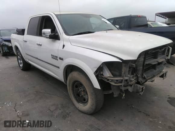 2017 Ram 1500 Laramie z VIN 1C6RR6NT0HS585415, wystawiony jako IAAI lot #40769269 z przebiegiem 133 057 mil mil oraz . Historia ofert i sprzedaży dostępna na DreamBid. Obrazek 1.