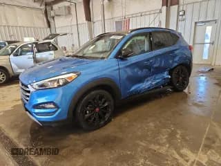 ✅ 2017 Hyundai Tucson Sport • VIN: KM8J3CA2XHU442555 • Лот: 89688635. Опубликован ранее на Copart с пробегом 115 776 миль. Бесплатный доступ к архиву аукционных продаж из США и подробный отчёт об истории автомобиля на DreamBid. Изображение 1.