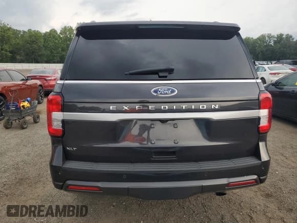 ✅ 2022 Ford Expedition XLT • VIN: 1FMJU1HT4NEA57305 • Lot: 67241425. Listed on Copart with 47,197 mi. Free auction sales archive from the USA and detailed vehicle history report at DreamBid. Image 6.