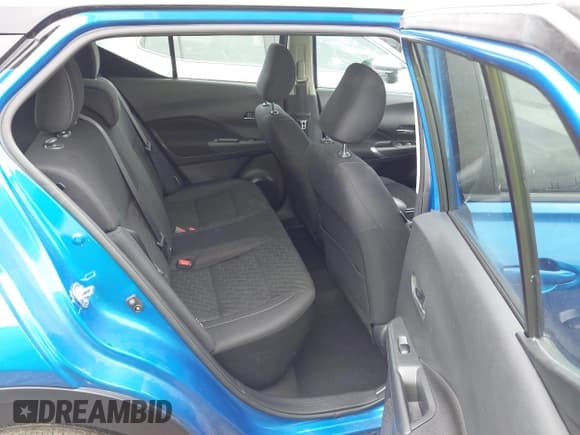 ✅ 2022 Nissan Kicks SV • VIN: 3N1CP5CV1NL528818 • Lot: 43282522. Listed on IAAI with 43,761 mi. Free auction sales archive from the USA and detailed vehicle history report at DreamBid. Image 8.