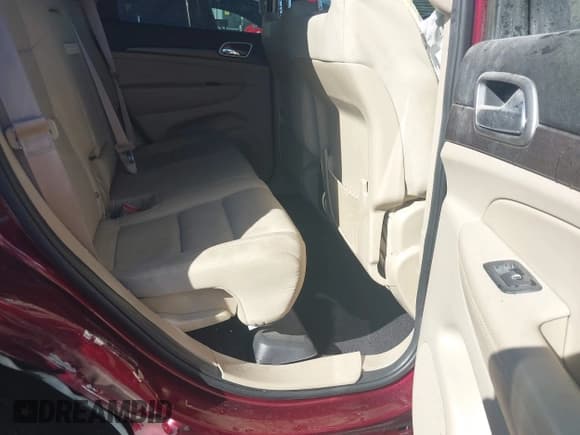 ✅ 2018 Jeep Grand Cherokee Altitude • VIN: 1C4RJEAG9JC169074 • Лот: 43717162. Опубликован ранее на IAAI с пробегом 92 228 миль. Бесплатный доступ к архиву аукционных продаж из США и подробный отчёт об истории автомобиля на DreamBid. Изображение 8.