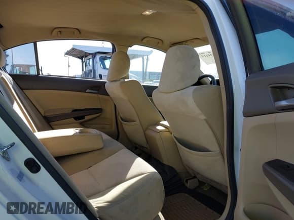 ✅ 2010 Honda Accord LX • VIN: 1HGCP2F39AA103324 • Lot: 43834119. Listed on IAAI with 145,472 mi. Free auction sales archive from the USA and detailed vehicle history report at DreamBid. Image 8.