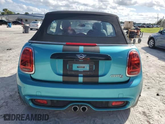 ✅ 2021 MINI Convertible Cooper S • VIN: WMWWJ5C0XM3M13934 • Лот: 86785445. Опубликован ранее на Copart с пробегом 24 063 миль. Бесплатный доступ к архиву аукционных продаж из США и подробный отчёт об истории автомобиля на DreamBid. Изображение 6.