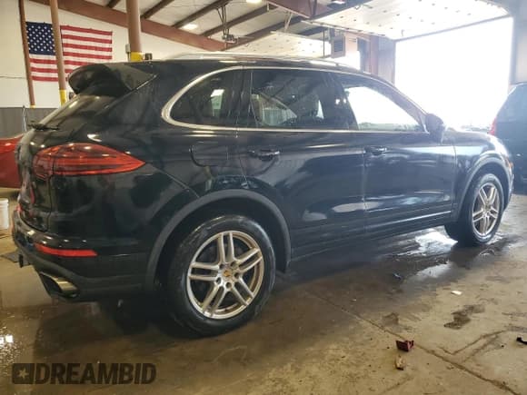 ✅ 2016 Porsche Cayenne • VIN: WP1AA2A29GLA09185 • Lot: 59477665. Listed on Copart with 90,224 mi. Free auction sales archive from the USA and detailed vehicle history report at DreamBid. Image 3.