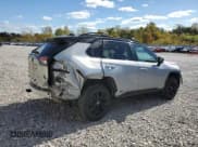 ✅ 2024 Toyota RAV4 Hybrid XSE • VIN: 2T3E6RFV7RW050480 • Lot: 87442345. Wystawiony na Copart z przebiegiem 28 395 mil. Bezpłatny archiwum sprzedaży aukcyjnych z USA i szczegółowy raport historii pojazdu na DreamBid. Zdjęcie 3.