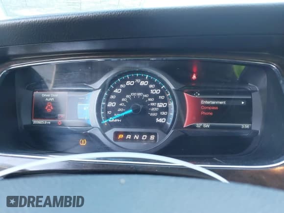 ✅ 2015 Ford Taurus Limited • VIN: 1FAHP2F97FG128922 • Lot: 41301540. Listed on IAAI with 203,925 mi. Free auction sales archive from the USA and detailed vehicle history report at DreamBid. Image 7.