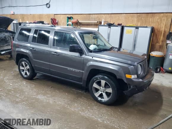 ✅ 2017 Jeep Patriot High Altitude • VIN: 1C4NJRFB5HD110109 • Lot: 92401745. Listed on Copart with 83,117 mi. Free auction sales archive from the USA and detailed vehicle history report at DreamBid. Image 4.