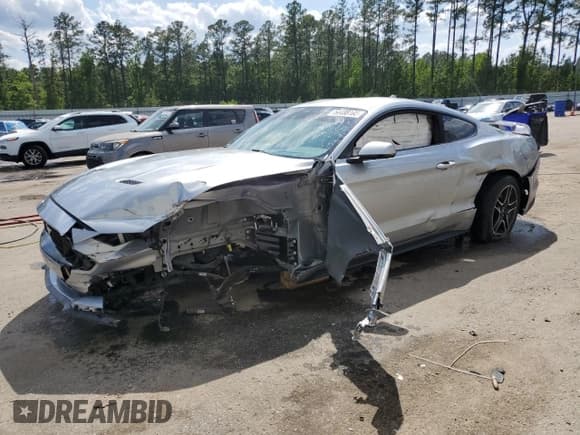 ✅ 2022 Ford Mustang GT • VIN: 1FA6P8CF1N5142149 • Lot: 54488195. Listed on Copart with 30,052 mi. Free auction sales archive from the USA and detailed vehicle history report at DreamBid. Image 1.