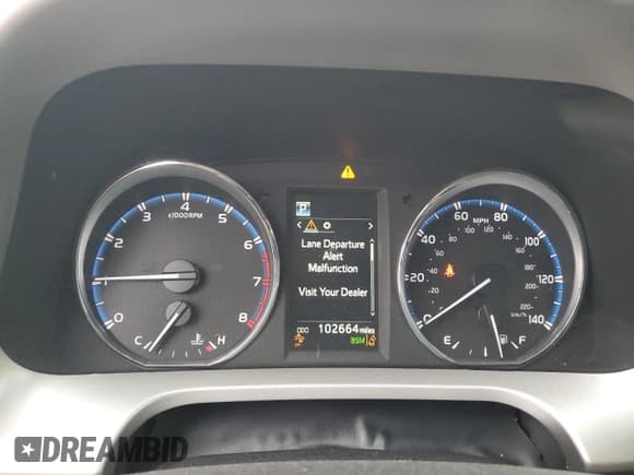 ✅ 2016 Toyota RAV4 Limited • VIN: 2T3YFREV2GW256723 • Лот: 90516185. Опубликован ранее на Copart с пробегом 102 664 миль. Бесплатный доступ к архиву аукционных продаж из США и подробный отчёт об истории автомобиля на DreamBid. Изображение 9.