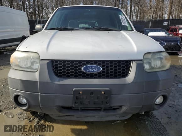 ✅ 2007 Ford Escape Hybrid • VIN: 1FMCU49H07KB70791 • Лот: 44894695. Опубликован ранее на Copart с пробегом 82 254 миль. Бесплатный доступ к архиву аукционных продаж из США и подробный отчёт об истории автомобиля на DreamBid. Изображение 5.