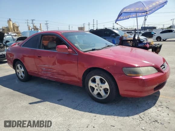 ✅ 1999 Honda Accord EX • VIN: 1HGCG2255XA016035 • Лот: 62772925. Опубликован ранее на Copart с пробегом 250 266 миль. Бесплатный доступ к архиву аукционных продаж из США и подробный отчёт об истории автомобиля на DreamBid. Изображение 4.