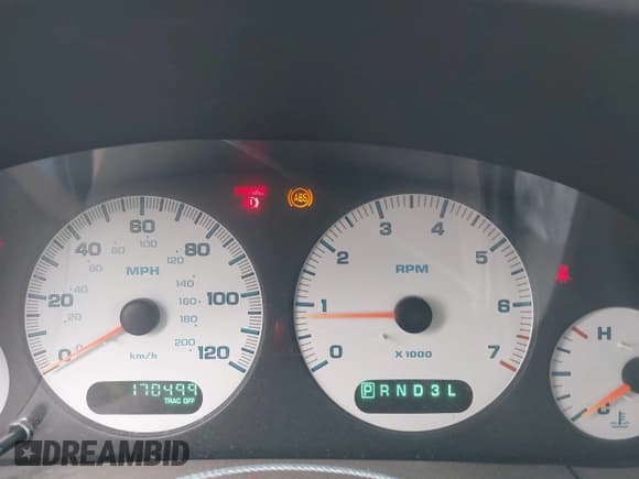 ✅ 2002 Dodge Caravan EX • VIN: 2B4GP74L32R506564 • Лот: 43577492. Опубликован ранее на IAAI с пробегом 170 499 миль. Бесплатный доступ к архиву аукционных продаж из США и подробный отчёт об истории автомобиля на DreamBid. Изображение 7.