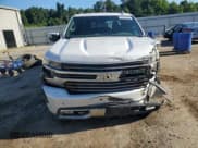 ✅ 2020 Chevrolet Silverado 1500 High Country • VIN: 3GCUYHEL7LG187376 • Lot: 62342924. Wystawiony na Copart z przebiegiem 103 098 mil. Bezpłatny archiwum sprzedaży aukcyjnych z USA i szczegółowy raport historii pojazdu na DreamBid. Zdjęcie 5.