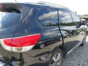 ✅ 2015 Nissan Pathfinder Platinum • VIN: 5N1AR2MM2FC607166 • Lot: 42532590. Listed on IAAI with 158,322 mi. Free auction sales archive from the USA and detailed vehicle history report at DreamBid. Image 6.