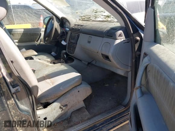 ✅ 2001 Mercedes-Benz M 320/430/500 • VIN: 4JGAB54E91A288934 • Lot: 41714337. Listed on IAAI with 236,115 mi. Free auction sales archive from the USA and detailed vehicle history report at DreamBid. Image 5.