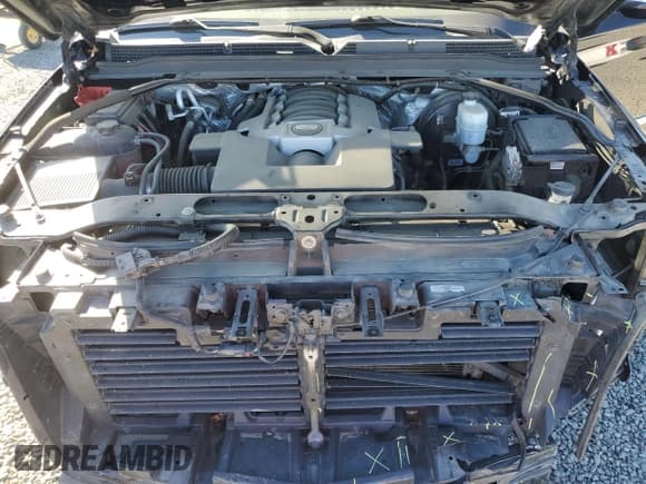 ✅ 2017 Cadillac Escalade ESV Platinum • VIN: 1GYS4KKJ1HR250007 • Lot: 81339115. Listed on Copart with 157,077 mi. Free auction sales archive from the USA and detailed vehicle history report at DreamBid. Image 12.