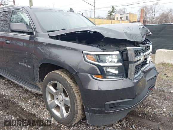 2016 Chevrolet Suburban LS with VIN 1GNSKGKC8GR416555, listed as a IAAI auction lot 41230592 with 140,549 mi miles and . Bid and sale history available at DreamBid. Image 6.