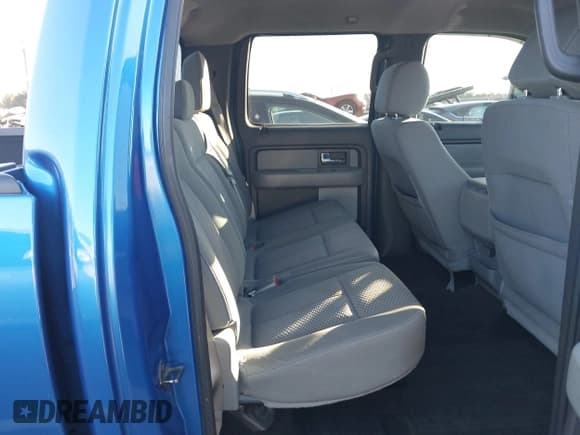 ✅ 2013 Ford F-150 XL • VIN: 1FTFW1ET0DFC39827 • Lot: 43567721. Listed on IAAI with 164,432 mi. Free auction sales archive from the USA and detailed vehicle history report at DreamBid. Image 8.