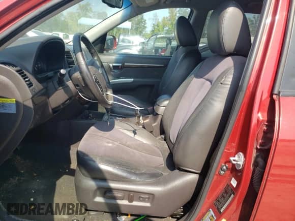 2010 Hyundai Santa Fe SE с VIN 5NMSH4AG5AH371273, выставлен на аукционе Copart как лот 69450474 с пробегом 243 758 миль миль и Списание • Salvage title. История ставок и продаж доступна на DreamBid. Изображение 7.