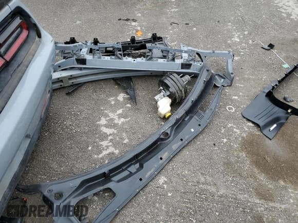 ✅ 2020 Dodge Challenger SRT Hellcat Widebody • VIN: 2C3CDZC98LH234939 • Lot: 58584935. Wystawiony na Copart z przebiegiem Nie podano. Bezpłatny archiwum sprzedaży aukcyjnych z USA i szczegółowy raport historii pojazdu na DreamBid. Zdjęcie 12.