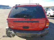 ✅ 2000 Jeep Grand Cherokee Laredo • VIN: 1J4GW48S1YC214915 • Lot: 82728995. Listed on Copart with 111,305 mi. Free auction sales archive from the USA and detailed vehicle history report at DreamBid. Image 6.