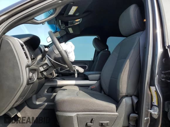 ✅ 2024 Ram 2500 Big Horn • VIN: 3C6UR5DL6RG335854 • Лот: 89835765. Опубликован ранее на Copart с пробегом 8 507 миль. Бесплатный доступ к архиву аукционных продаж из США и подробный отчёт об истории автомобиля на DreamBid. Изображение 7.