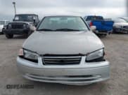 ✅ 1998 Toyota Camry LE • VIN: 4T1BF28K7WU927146 • Lot: 42798121. Wystawiony na IAAI z przebiegiem 222 525 mil. Bezpłatny archiwum sprzedaży aukcyjnych z USA i szczegółowy raport historii pojazdu na DreamBid. Zdjęcie 12.