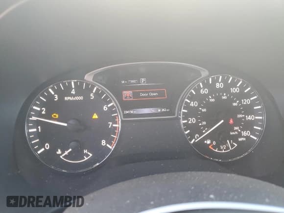 ✅ 2016 Nissan Pathfinder SV • VIN: 5N1AR2MM1GC601733 • Lot: 90853455. Listed on Copart with 234,156 mi. Free auction sales archive from the USA and detailed vehicle history report at DreamBid. Image 9.