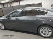 ✅ 2016 Ford Fusion SE Hybrid • VIN: 3FA6P0LUXGR172556 • Lot: 42943122. Listed on IAAI with Not provided. Free auction sales archive from the USA and detailed vehicle history report at DreamBid. Image 14.