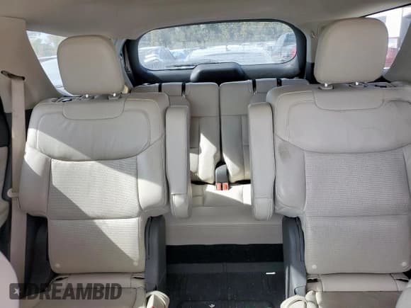 ✅ 2020 Ford Explorer Platinum • VIN: 1FM5K8HC5LGB15875 • Lot: 91619765. Wystawiony na Copart z przebiegiem 133 374 mil. Bezpłatny archiwum sprzedaży aukcyjnych z USA i szczegółowy raport historii pojazdu na DreamBid. Zdjęcie 10.