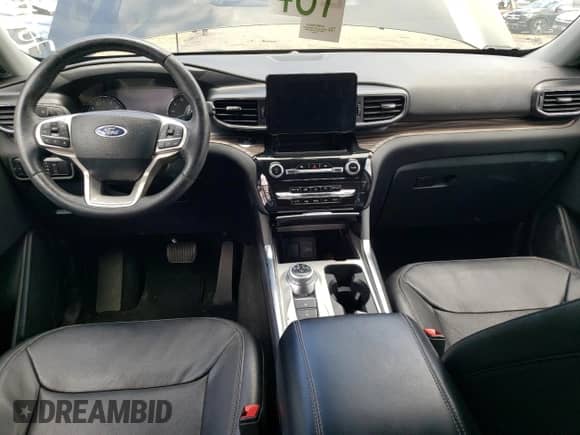 2023 Ford Explorer Limited with VIN 1FMSK7FHXPGA57599, listed as a Copart auction lot 70233705 with 41,132 mi miles and Clean title. Bid and sale history available at DreamBid. Image 8.