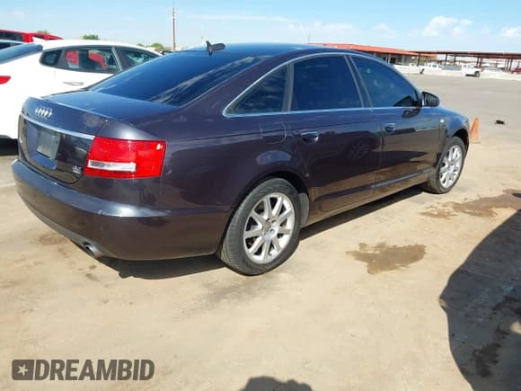 ✅ 2005 Audi A6 • VIN: WAUDG74F65N065768 • Лот: 43408293. Опубликован ранее на IAAI с пробегом 131 985 миль. Бесплатный доступ к архиву аукционных продаж из США и подробный отчёт об истории автомобиля на DreamBid. Изображение 4.