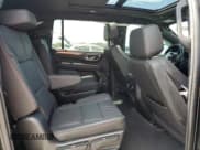 ✅ 2023 Chevrolet Suburban RST • VIN: 1GNSKEKD3PR493055 • Лот: 68892145. Опубликован ранее на Copart с пробегом 75 596 миль. Бесплатный доступ к архиву аукционных продаж из США и подробный отчёт об истории автомобиля на DreamBid. Изображение 11.