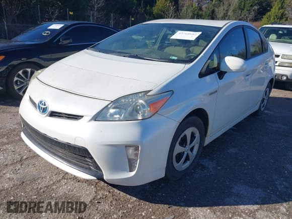 ✅ 2013 Toyota Prius Four • VIN: JTDKN3DU9D5546328 • Лот: 43768682. Опубликован ранее на IAAI с пробегом 206 055 миль. Бесплатный доступ к архиву аукционных продаж из США и подробный отчёт об истории автомобиля на DreamBid. Изображение 2.