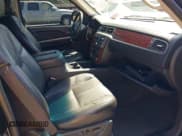 ✅ 2007 Chevrolet Avalanche LTZ • VIN: 3GNFK12357G143573 • Лот: 42762234. Опубликован ранее на IAAI с пробегом 283 869 миль. Бесплатный доступ к архиву аукционных продаж из США и подробный отчёт об истории автомобиля на DreamBid. Изображение 5.