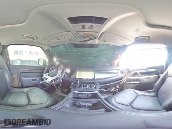 ✅ 2023 Land Rover Defender S • VIN: SALEJ6EX7P2237930 • Lot: 57584245. Wystawiony na Copart z przebiegiem 23 444 mil. Bezpłatny archiwum sprzedaży aukcyjnych z USA i szczegółowy raport historii pojazdu na DreamBid. Zdjęcie 15.